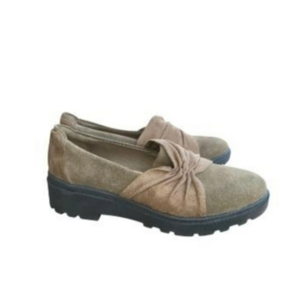Clarks Olive Brown Slip On Calla Style Loafer Flat Dress Casual Shoe Women 9.5 - Picture 3 of 8